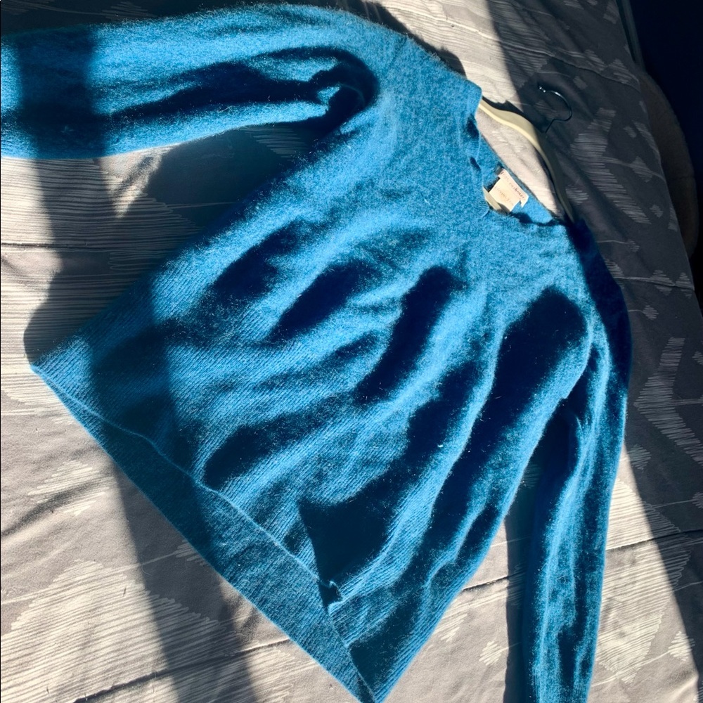 Cashmere V-neck Sweater